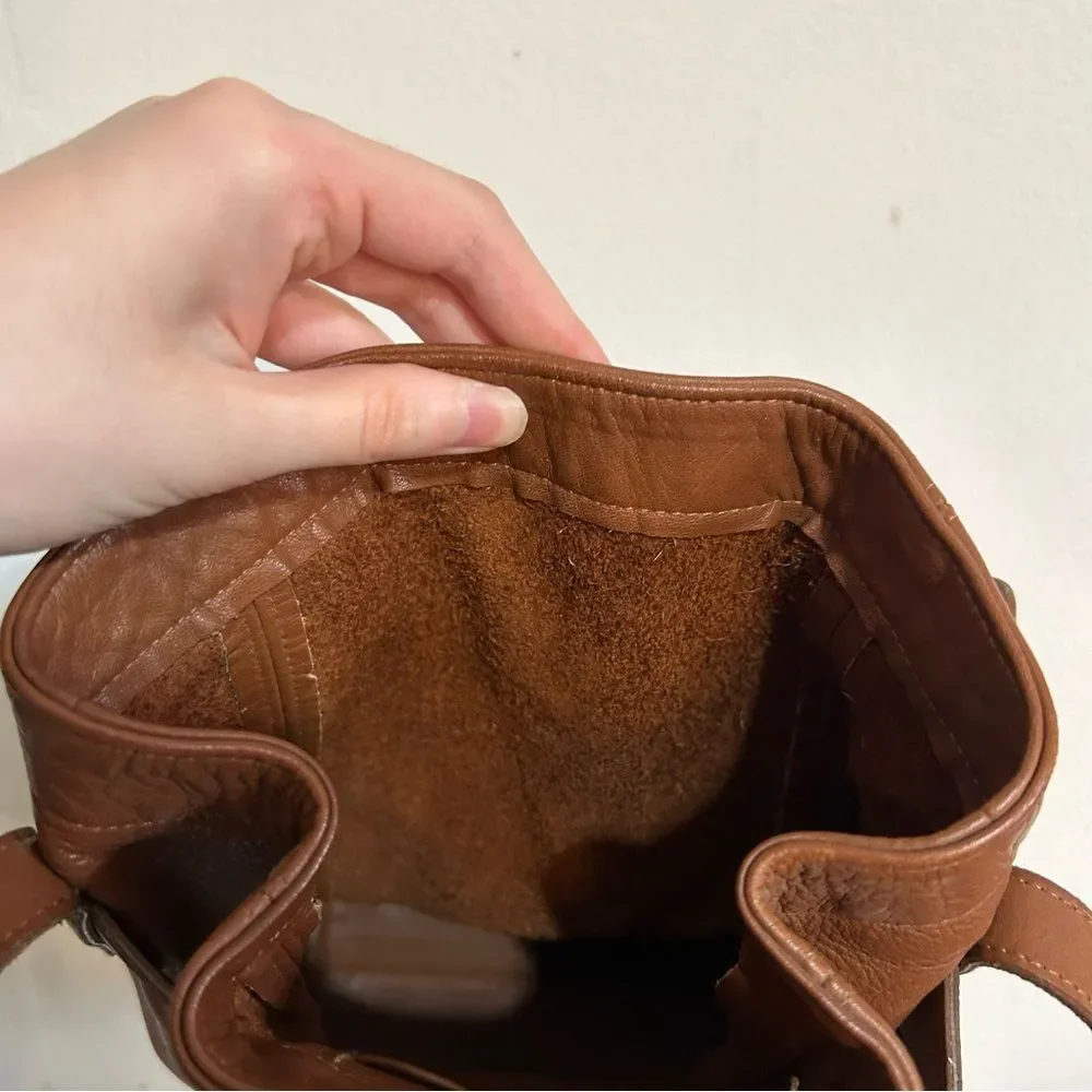 Vintage Coach 4156 Toffee Brown Leather Soho Belted Bucket Buckle Pouch Bag